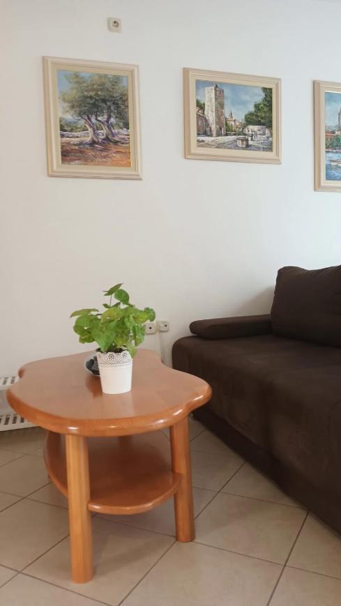 Apartment Marelja - Private Parking And Balcony Zadar Exterior photo
