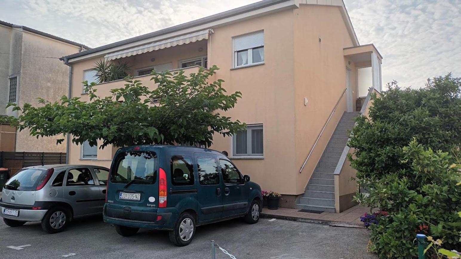 Apartment Marelja - Private Parking And Balcony Zadar Exterior photo